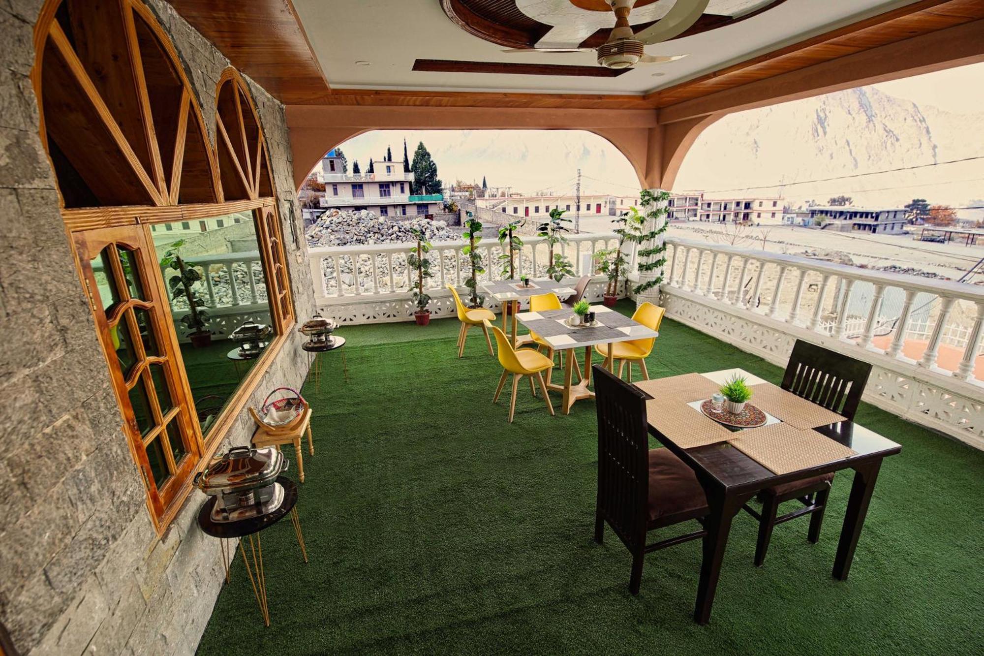 Oak Residency 호텔 길기트 외부 사진