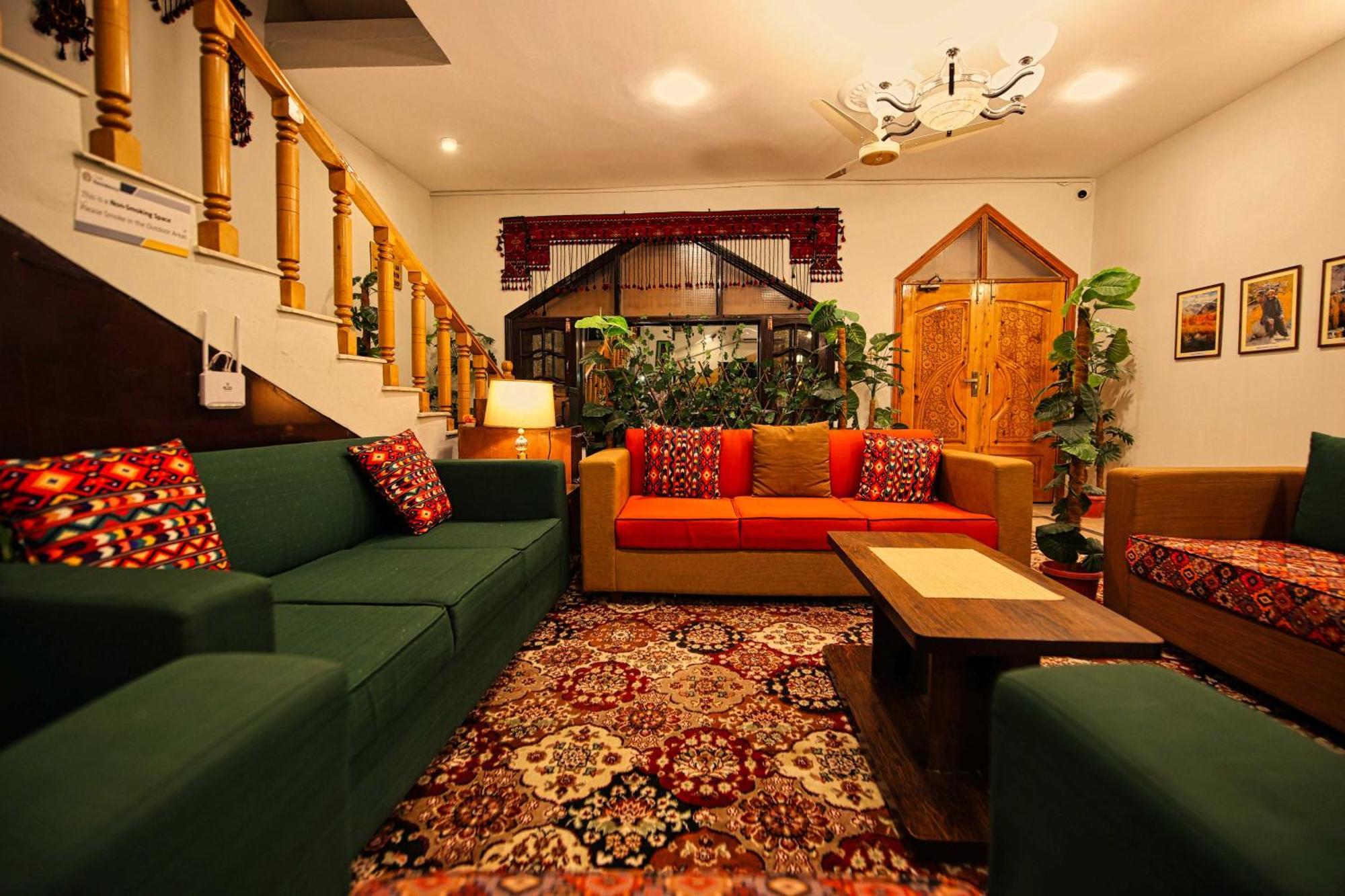 Oak Residency 호텔 길기트 외부 사진